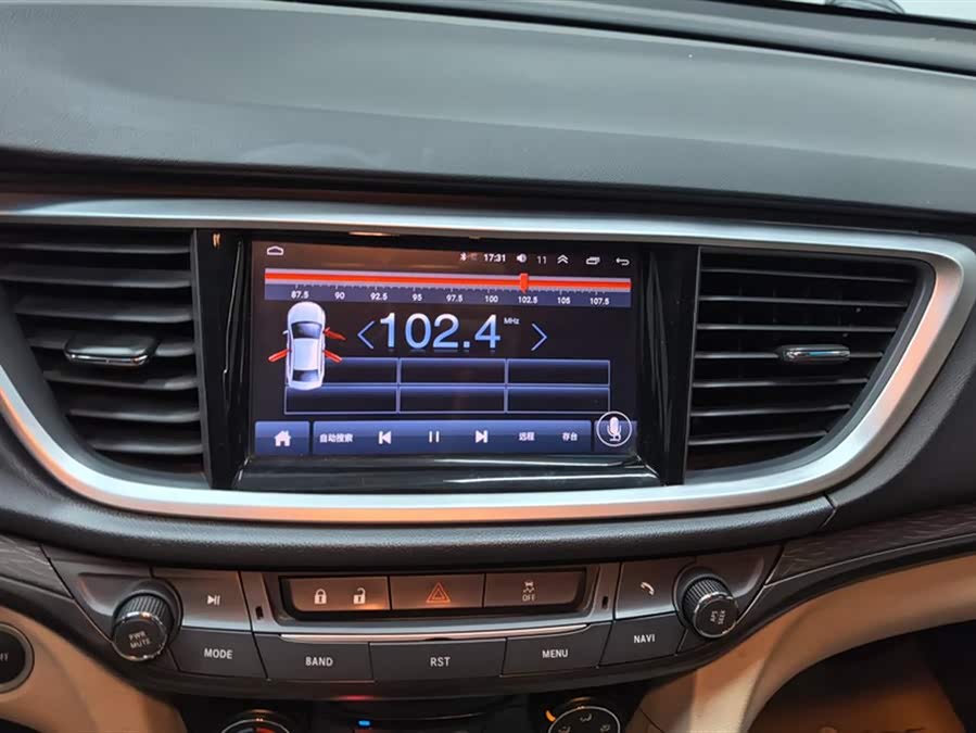 Buick Excelle 2015 — фото 13
