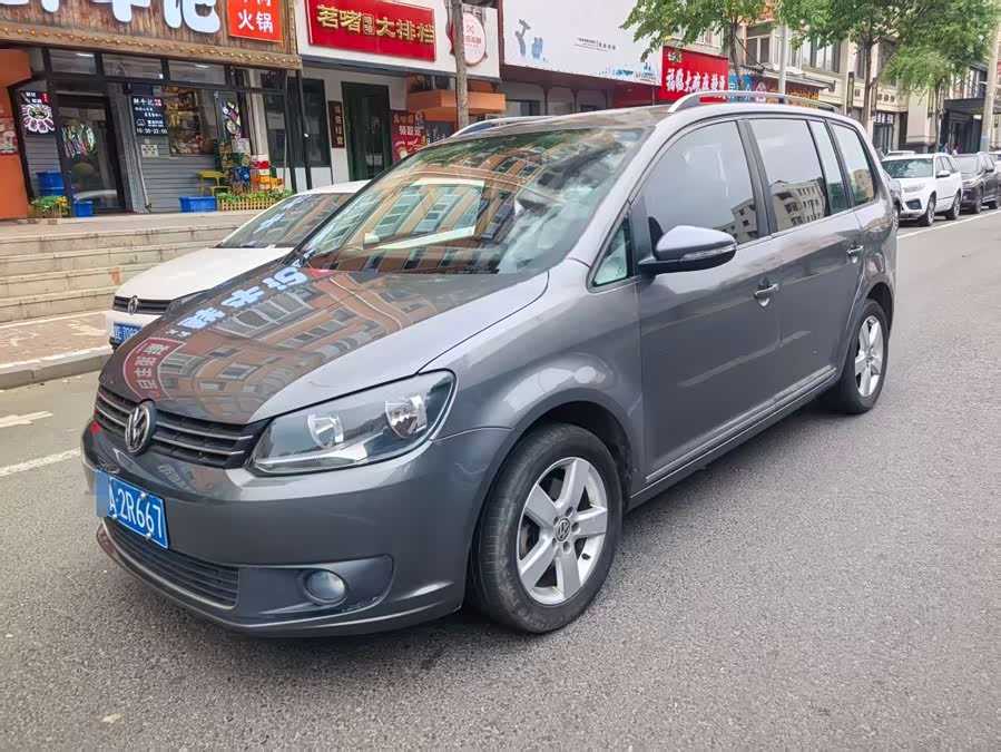 Volkswagen Touran 2013