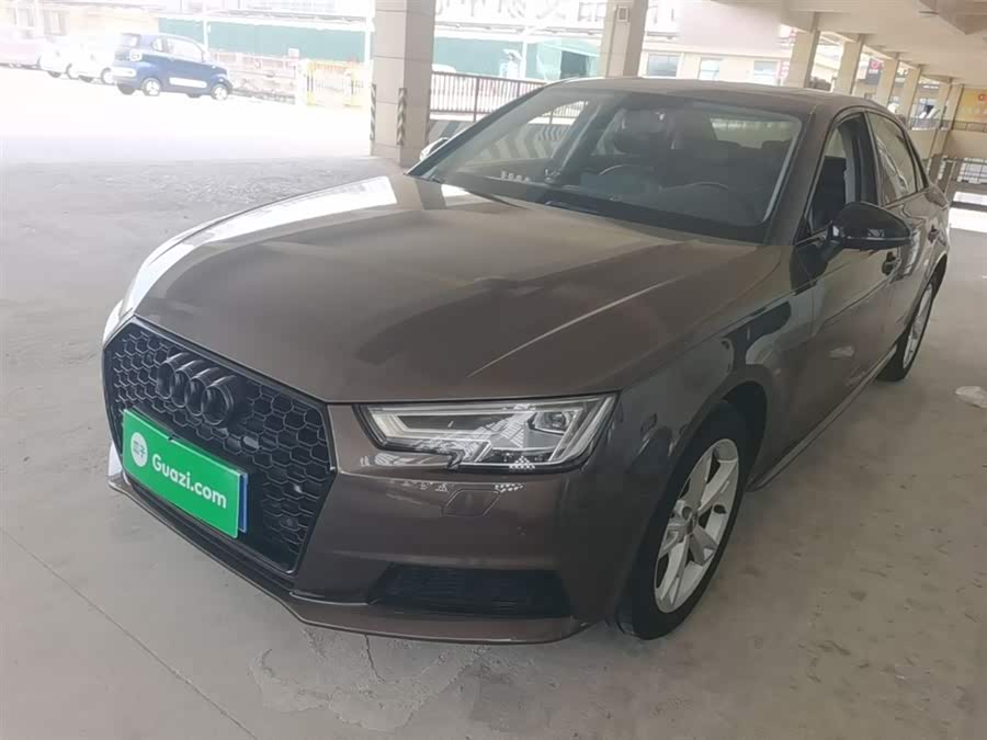 Audi A4L 2017