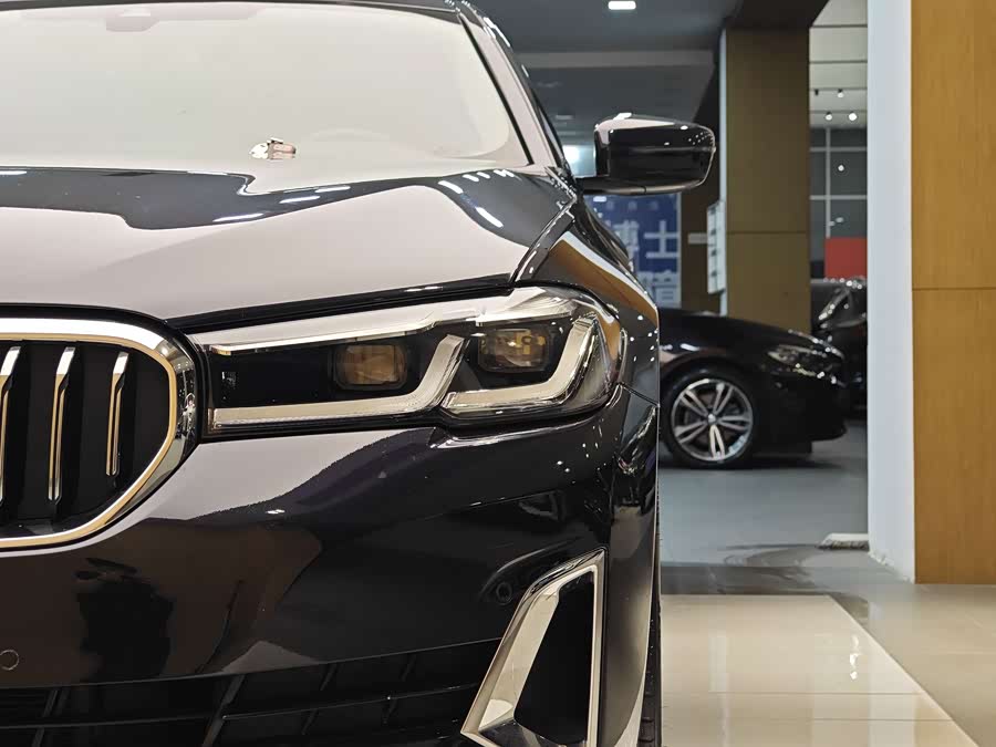 BMW 5 Series 2021