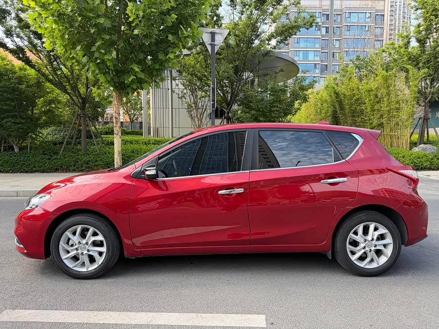 Nissan Tiida 2023