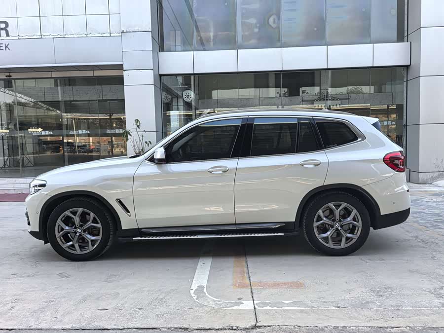 BMW X3 2021