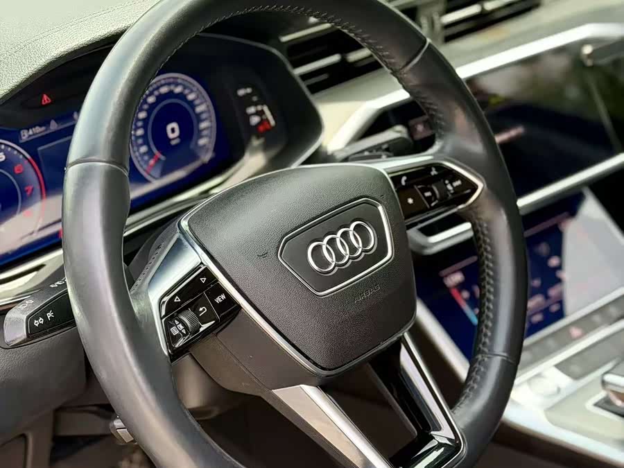 Audi A6L 2020