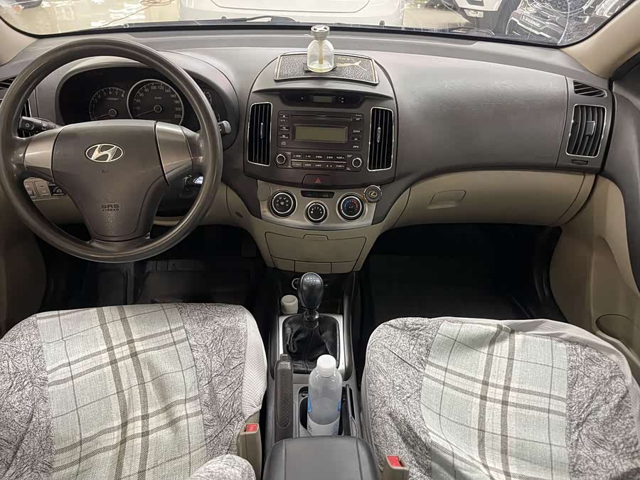Hyundai Joyful 2016
