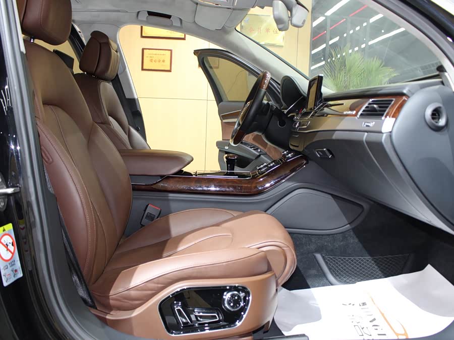 Audi A8 2013