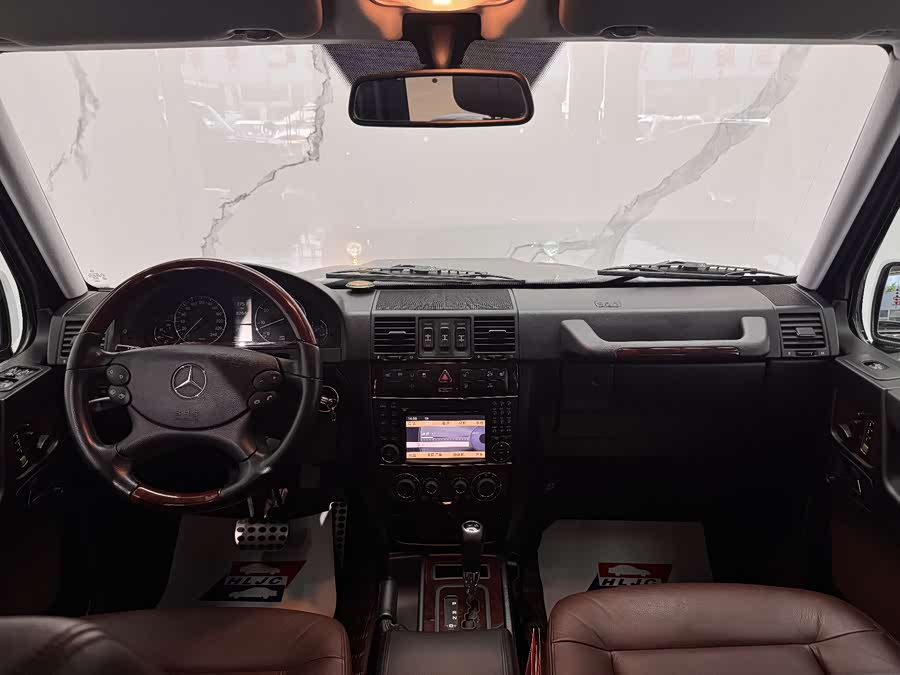 Mercedes-Benz G-Class 2010