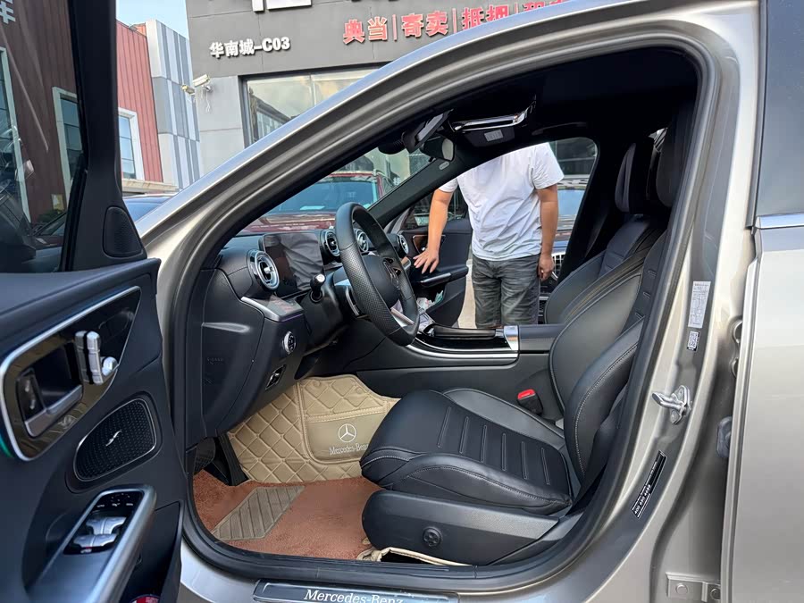 Mercedes-Benz C-Class 2022