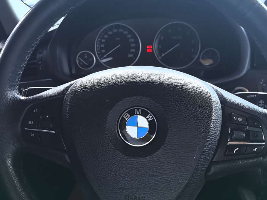 BMW X3 2016 — фото 11