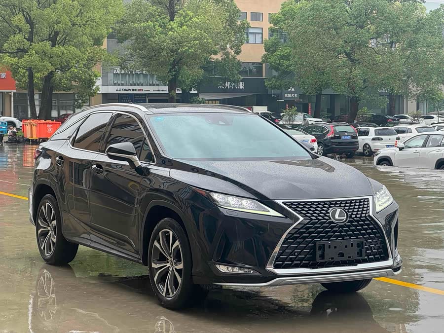 Lexus RX 2020