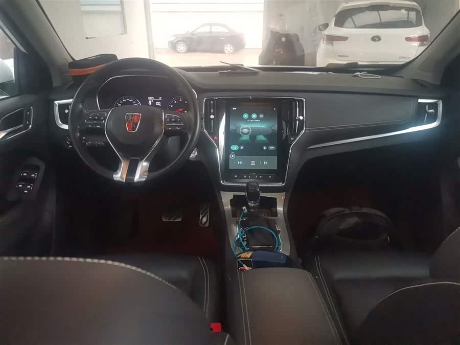 Roewe RX5 2016