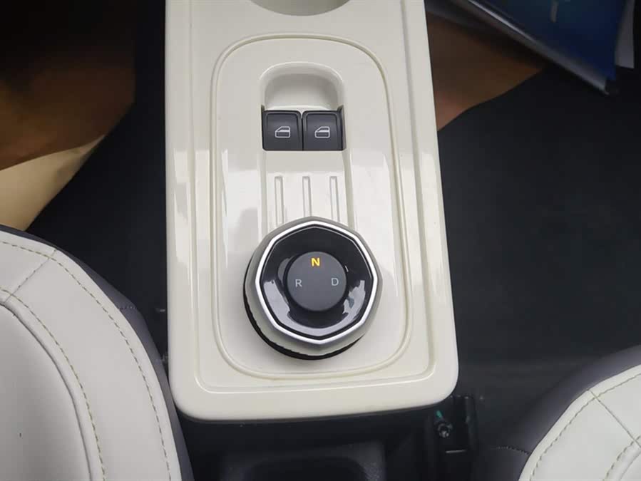 Geely Galaxy Panda 2024 — фото 16