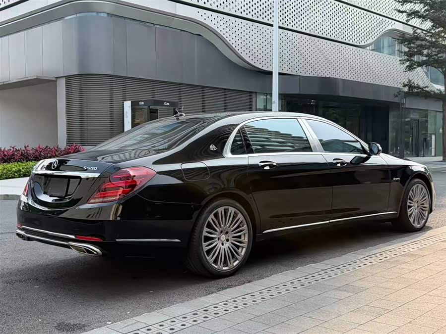 Mercedes-Benz Maybach S-Class 2015
