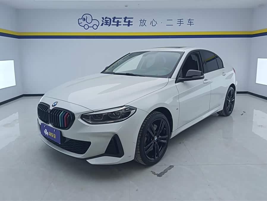 BMW 1 Series 2021