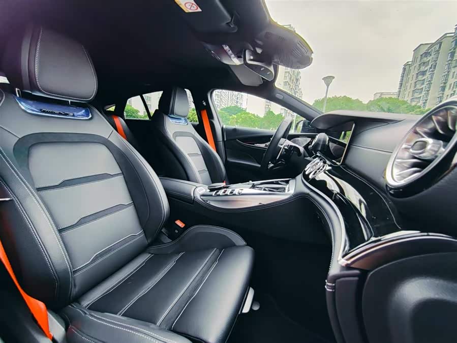 Mercedes-Benz AMG GT 2025 — фото 21