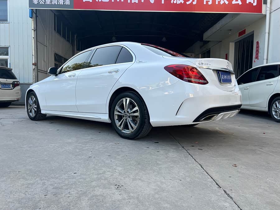 Mercedes-Benz C-Class 2018