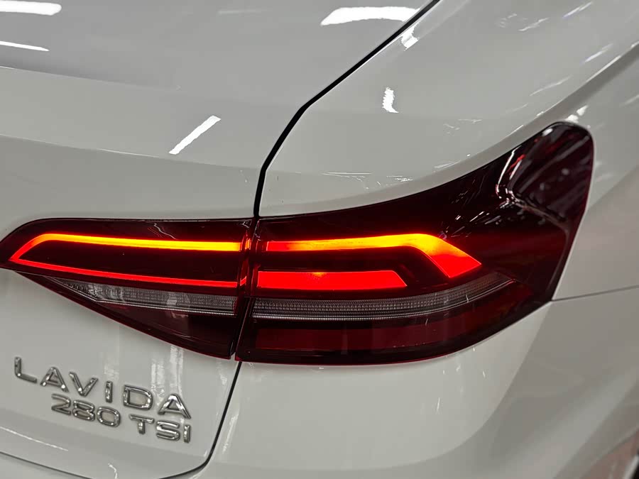 Volkswagen Lavida 2021