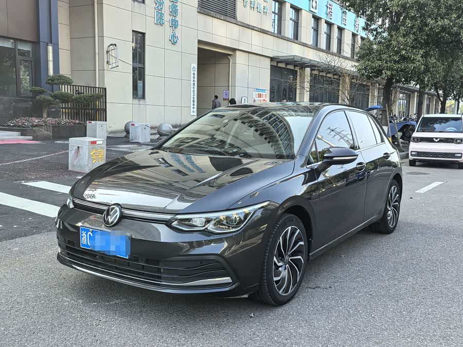 Volkswagen Golf 2023