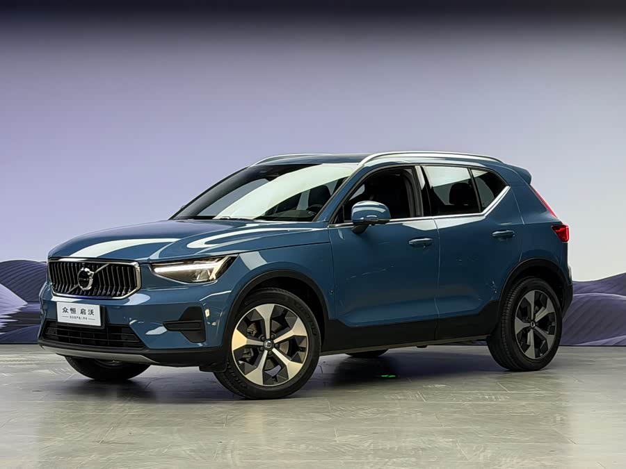 Volvo XC40 2023