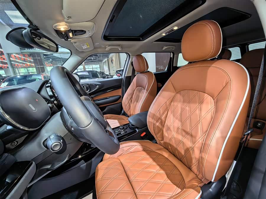 MINI Clubman 2023 — фото 14