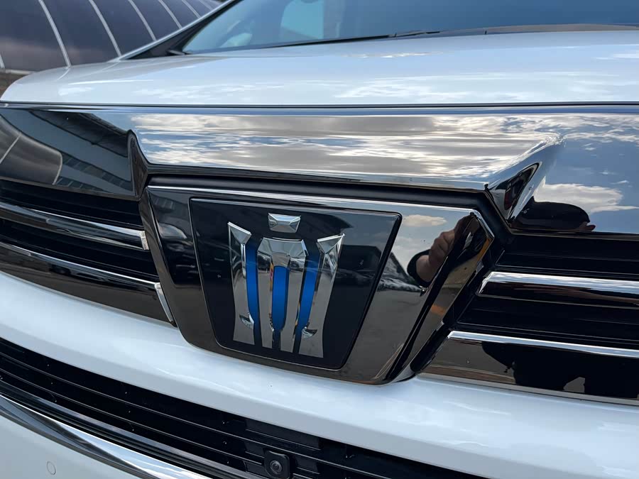Toyota Vellfire 2023 — фото 30