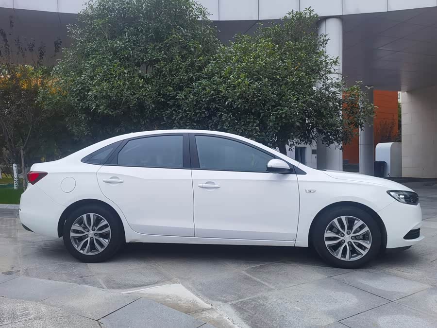 Buick Excelle 2021