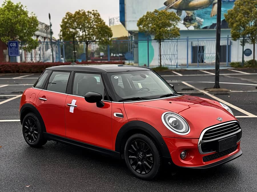 MINI MINI 2021