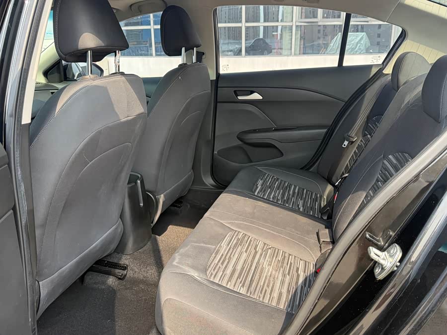 Chevrolet Cavalier 2018
