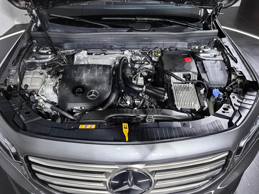 Mercedes-Benz GLB 2024 — фото 14