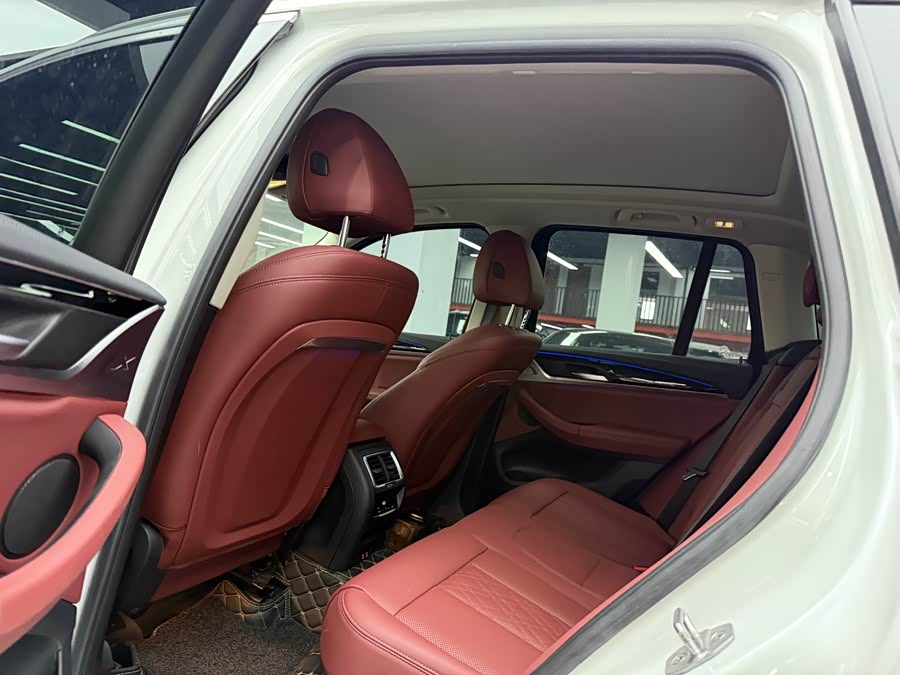 BMW X3 2022 — фото 8