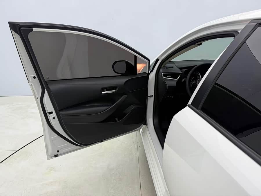 Toyota Corolla 2021 — фото 13