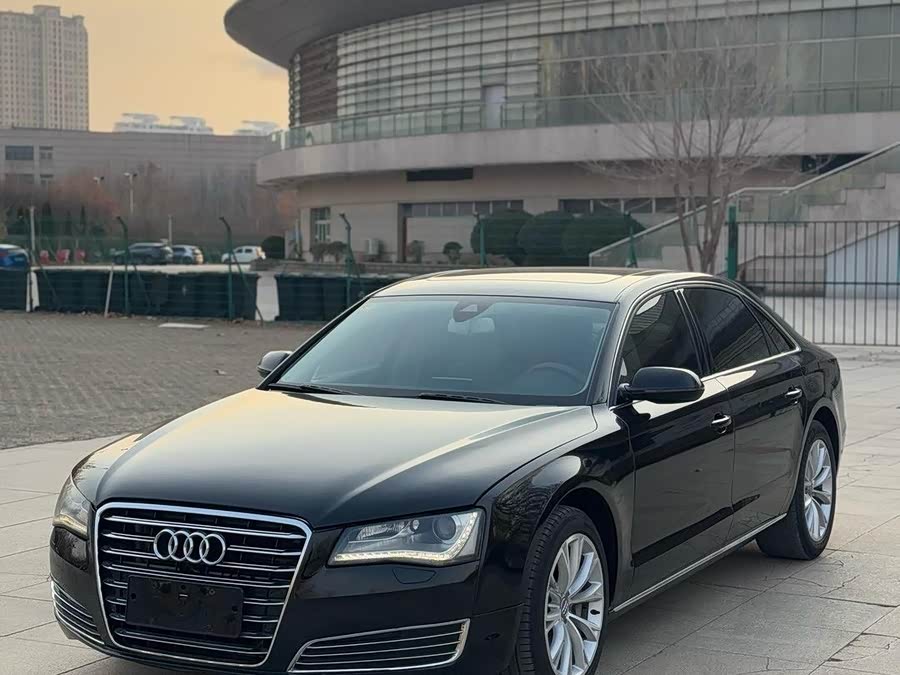 Audi A8 2012