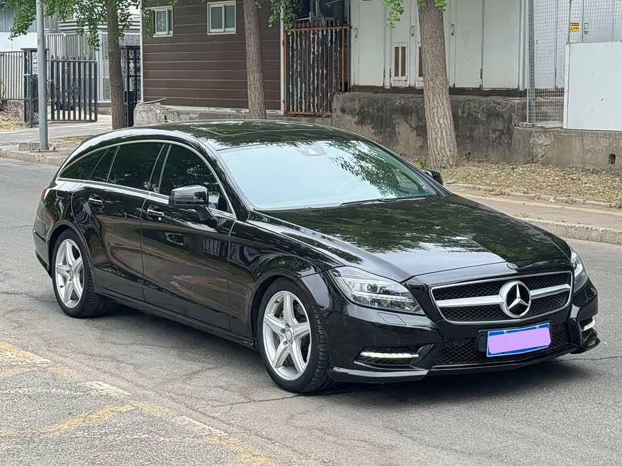 Mercedes-Benz CLS 2013 — фото 24