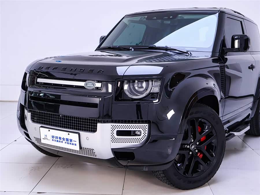 Land Rover Defender 2022