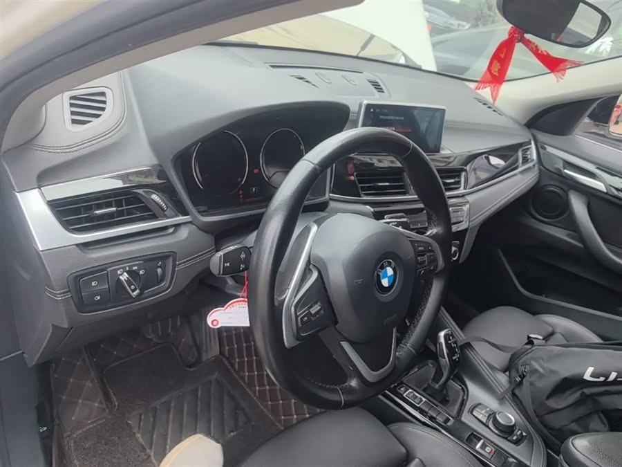 BMW X2 2019 — фото 10