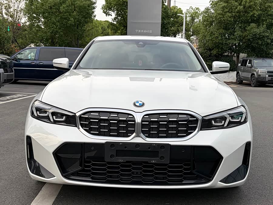 BMW 3 Series 2023