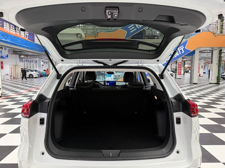 Haval H6 2021 — фото 16