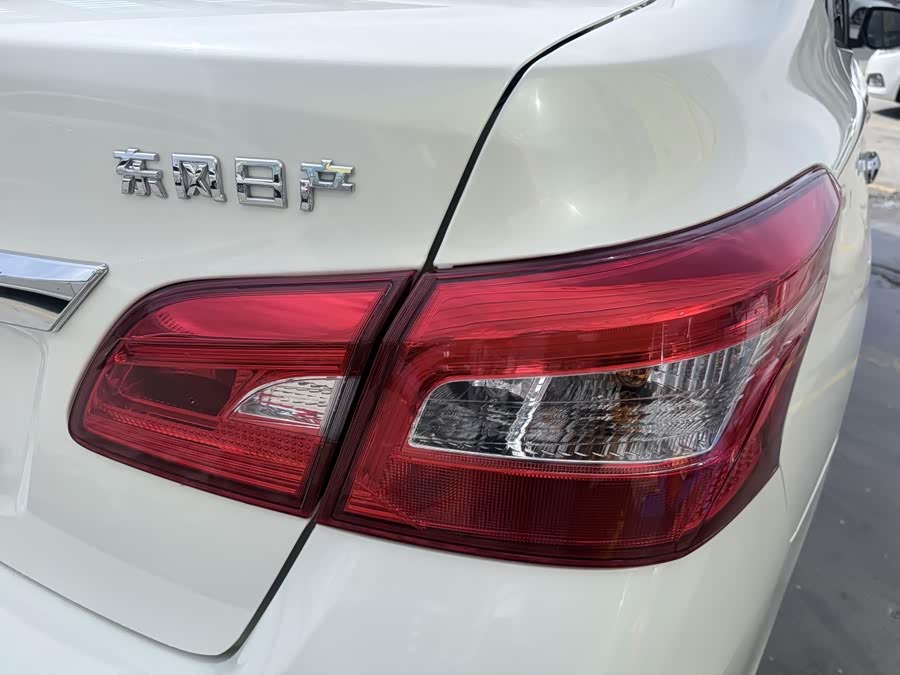 Nissan Sylphy 2021 — фото 19