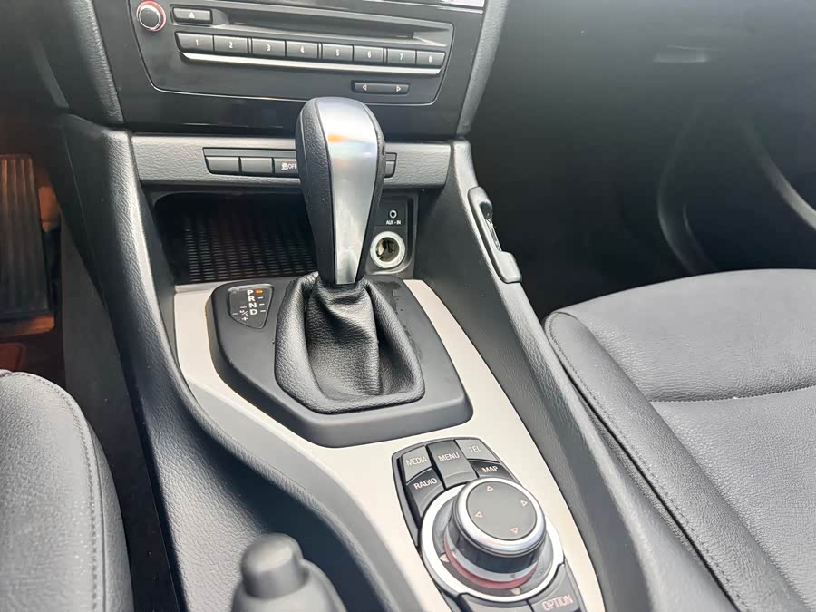 BMW X1 2012 — фото 17
