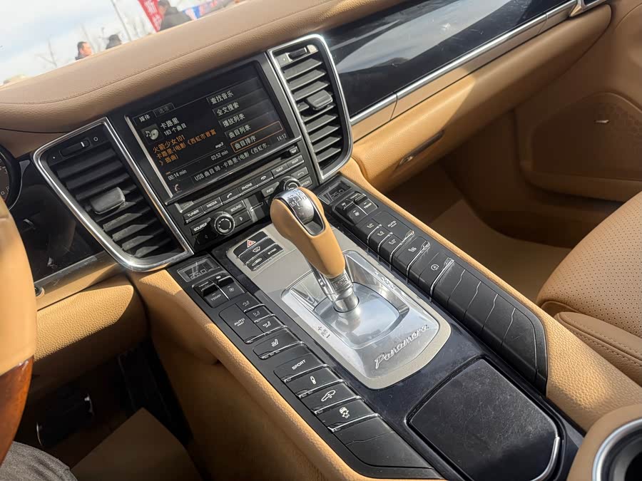 Porsche Panamera 2014