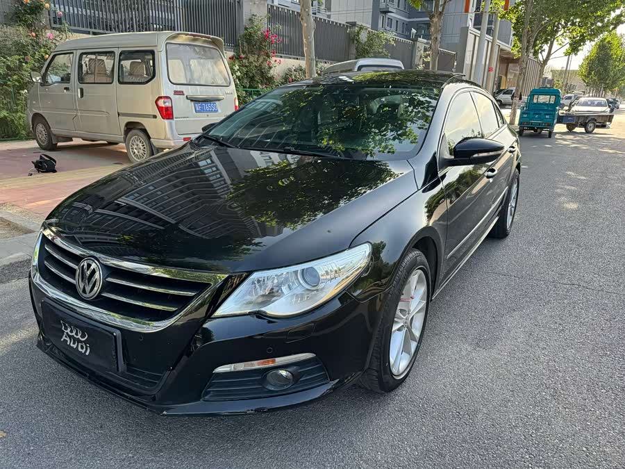 Volkswagen CC 2011