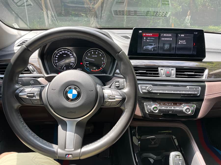 BMW X1 2021 — фото 14