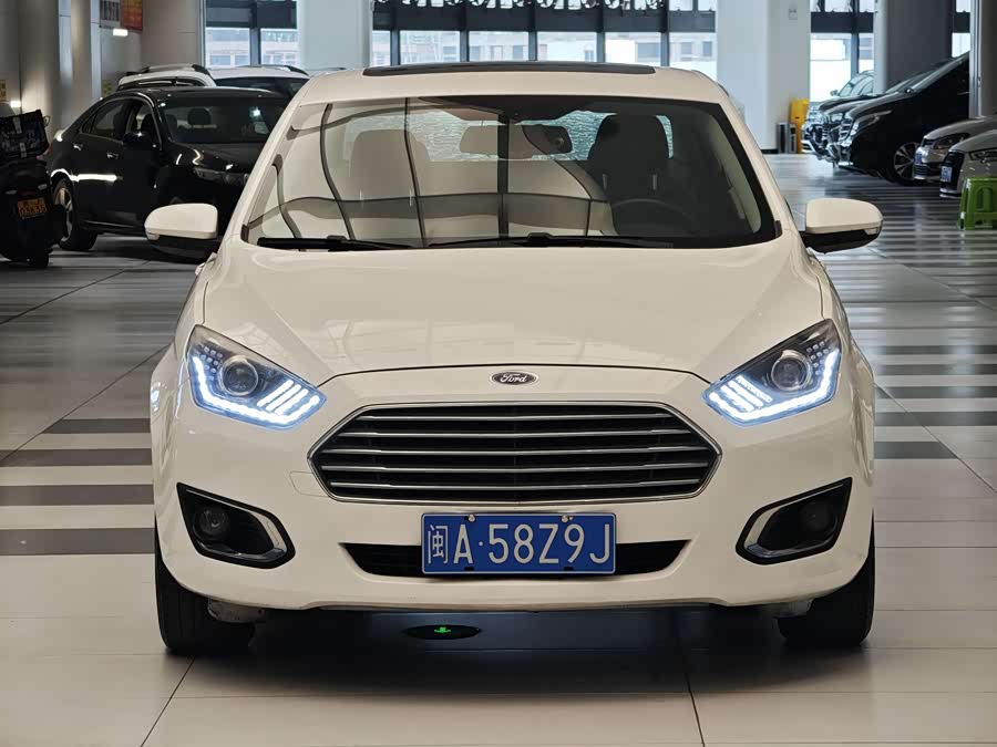 Ford Forrest 2015