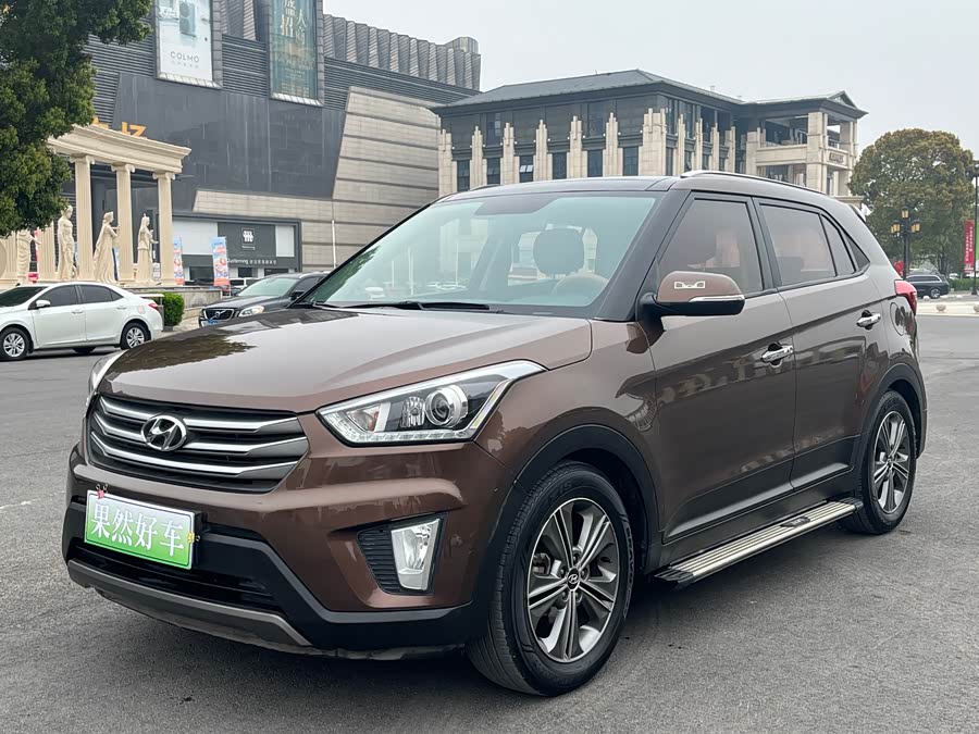 Hyundai ix25 2015