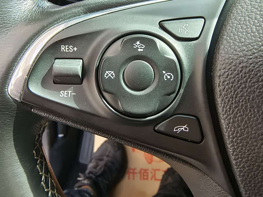 Buick Envision Plus 2016 — фото 15