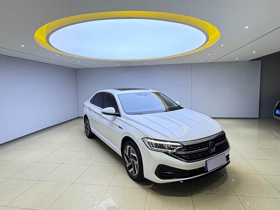 Volkswagen Sagitar 2023