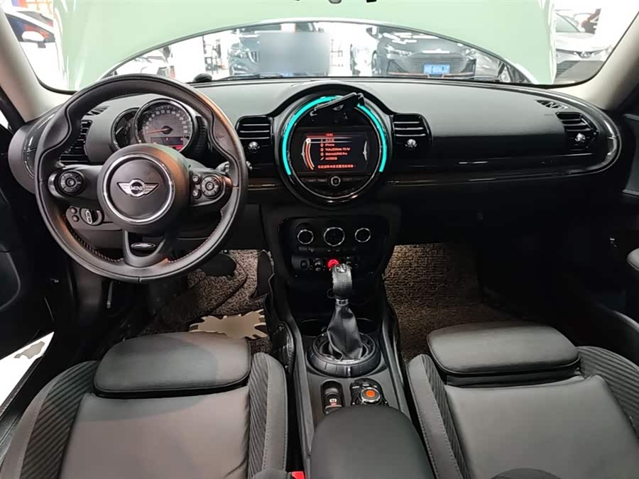 MINI Clubman 2016 — фото 10