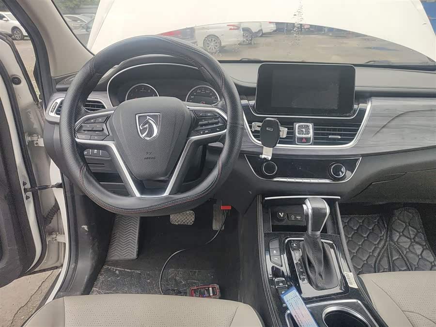 Baojun 730 2017