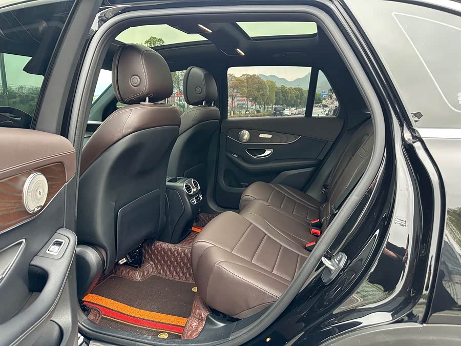 Mercedes-Benz GLC 2022