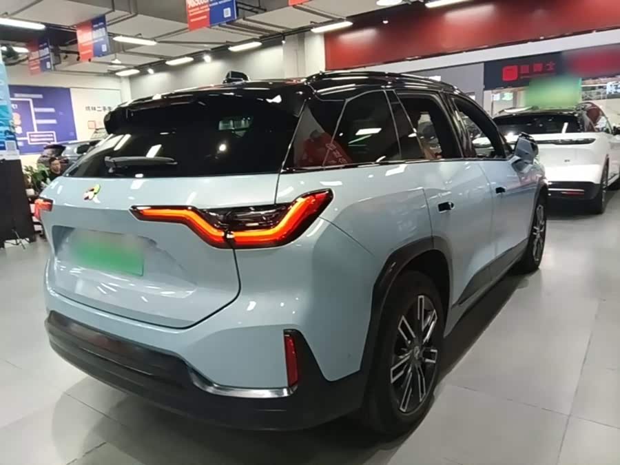 NIO ES6 2020