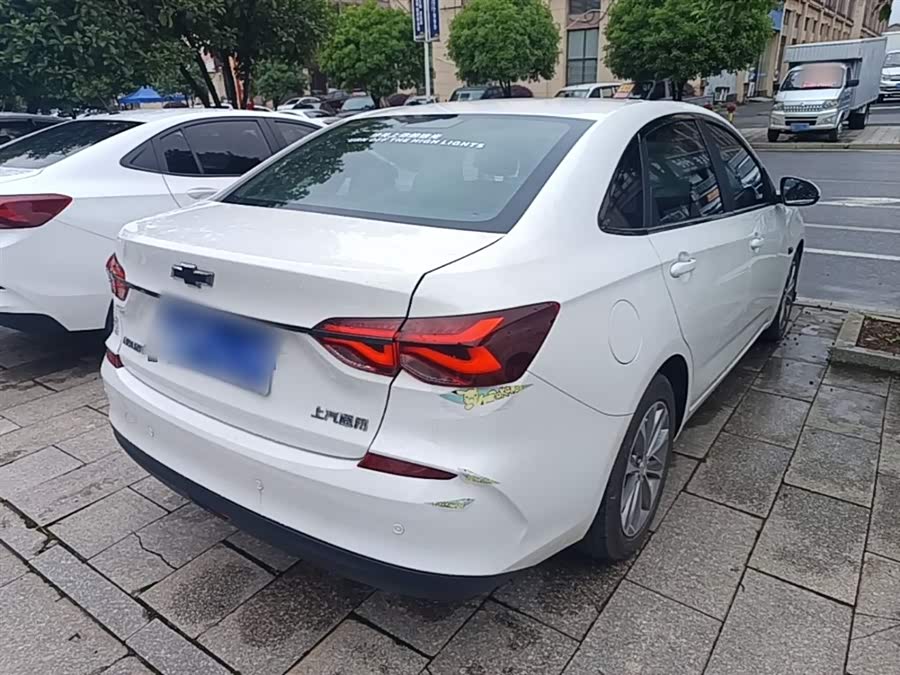 Chevrolet Cruze 2022